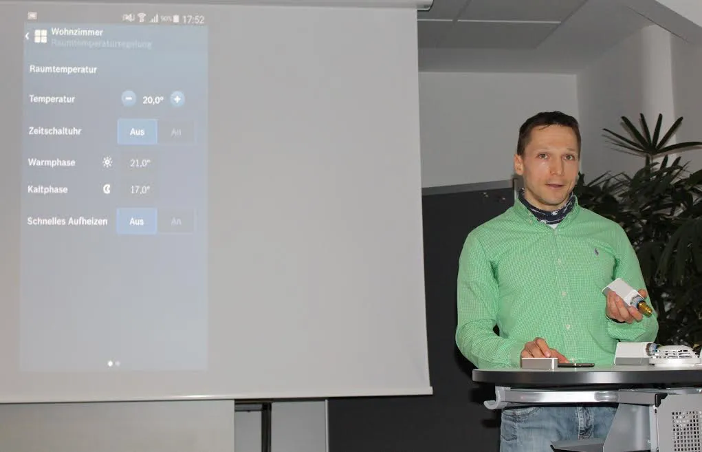 Dr. Sören Krotzky gab einen Überblick, was die Smart  Home App schon alles leistet. Foto: StudiumPlus